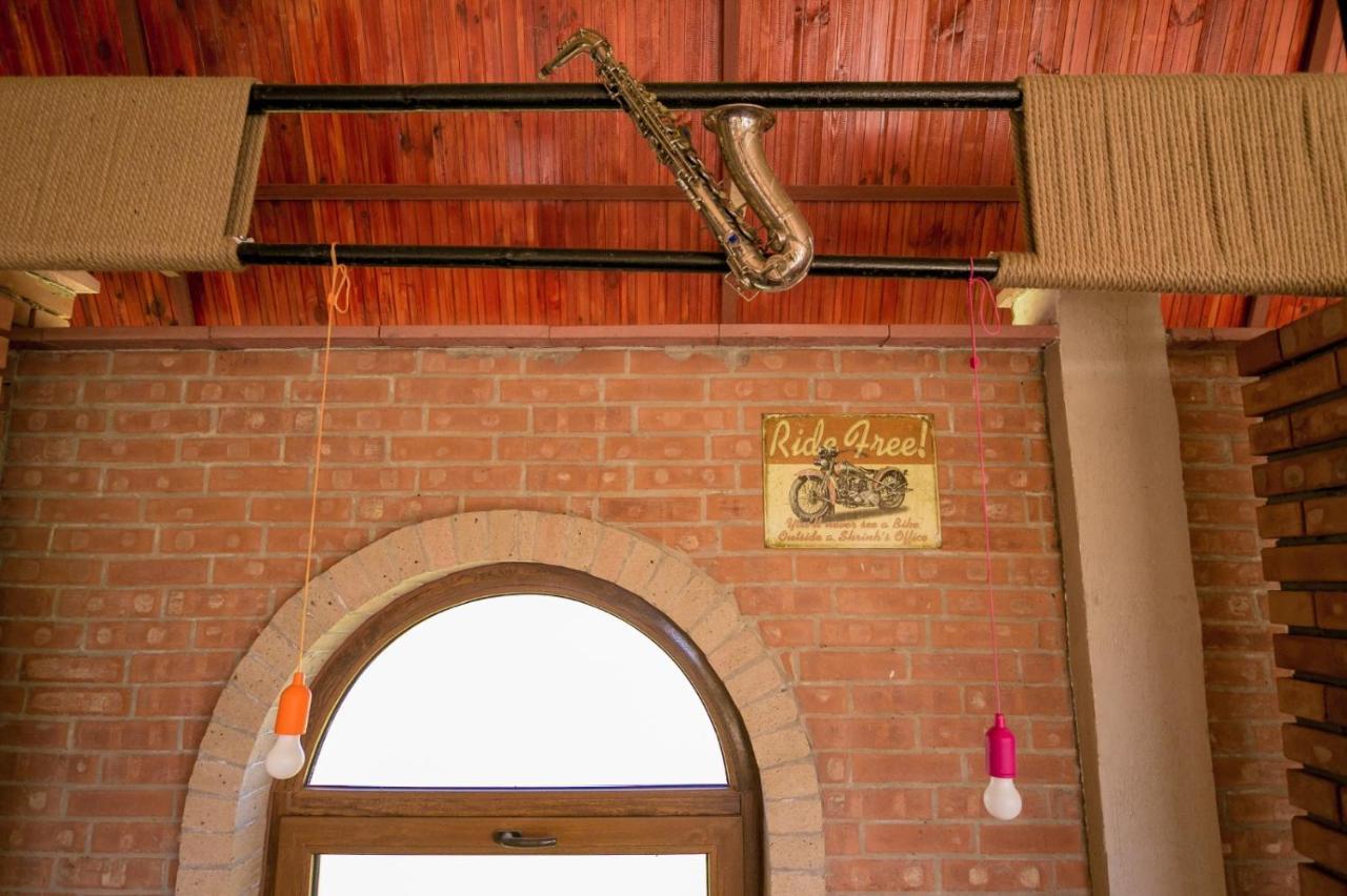 Hotel Casa Ypu à Două Mai Extérieur photo